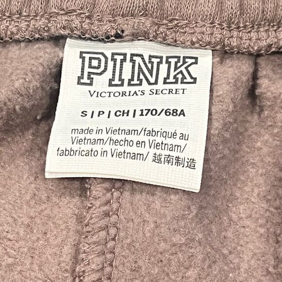 Victoria’s Secret PINK Tan Sweat Shorts Women’s Small - Picture 2 of 4